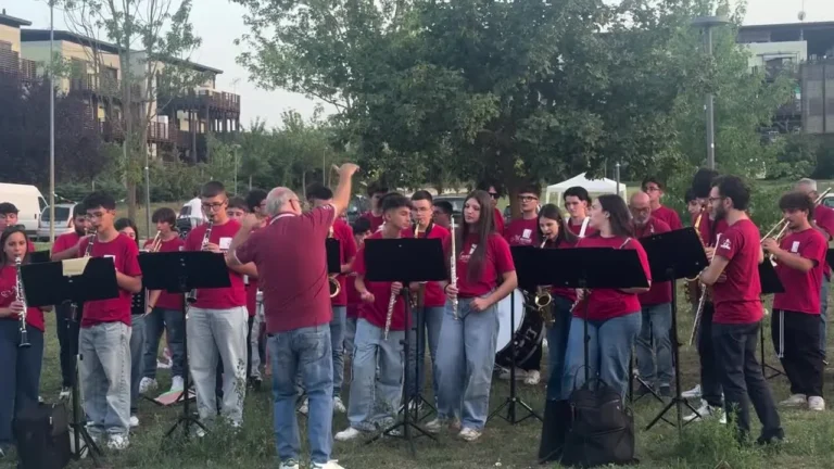 Orchestra Monteverdi di Ripi Teatina (CH), e Orchestra giovanile ripercussioni (OGP) di S.…